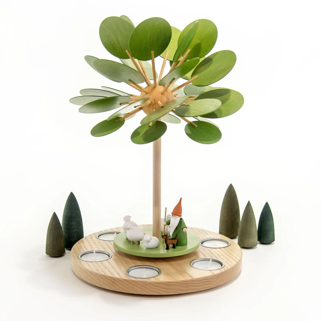 Kleine Teelichtpyramide FrühlingsErwachen mit Schäferwichtel und Schafherde